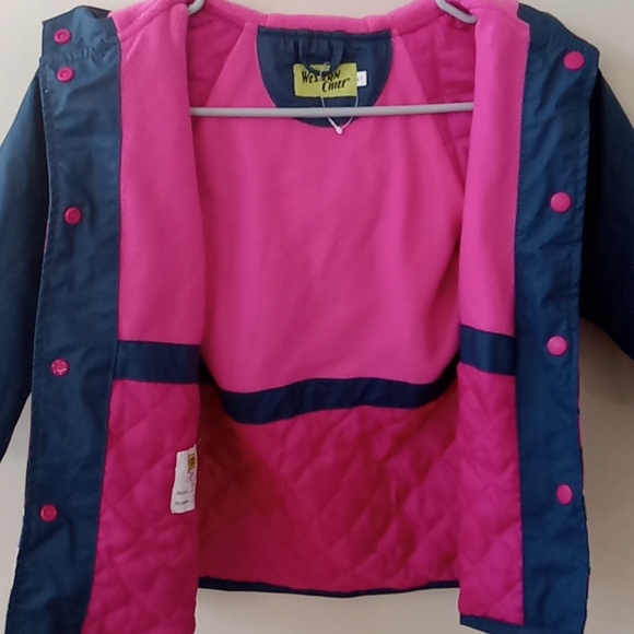Minnie mouse rain jacket - Picture 3 of 4